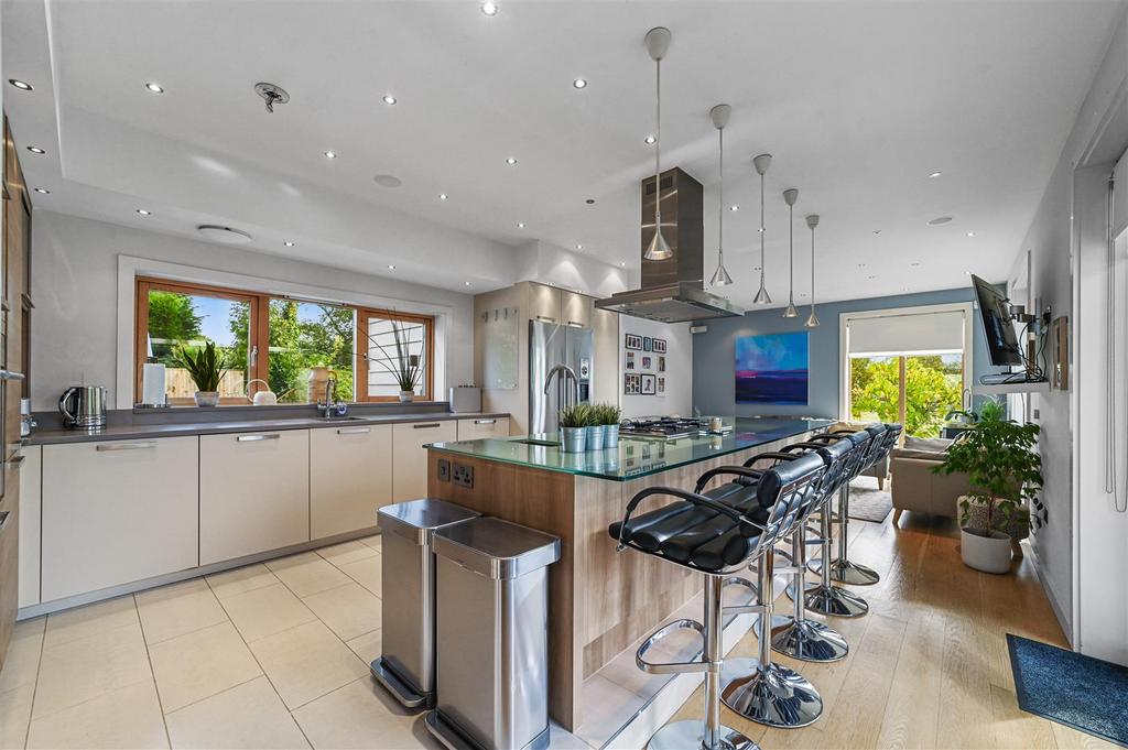 Hadleigh Road, Holton St. Mary 8 bed detached house for sale £2,000,000