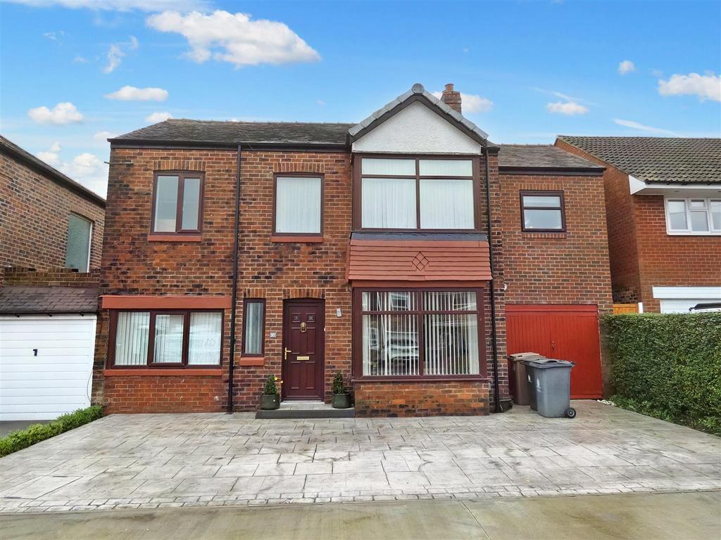 Thorntree Drive, West Monkseaton 4 bed detached house for sale £420,000