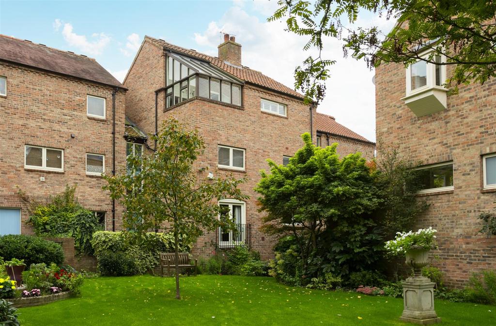 St Andrewgate, York City Centre 3 bed apartment for sale £550,000
