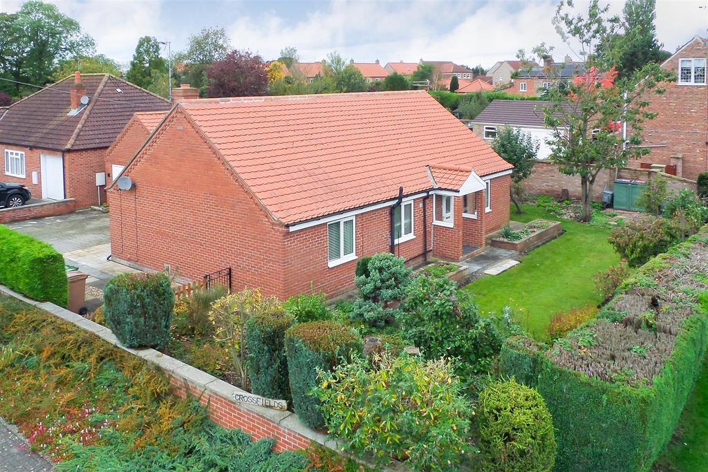 Town Street, Shiptonthorpe 4 bed detached bungalow for sale £320,000