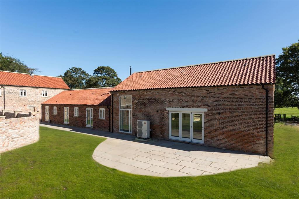 The Bramleys, Sutton on Derwent, York 3 bed house for sale £1,150,000