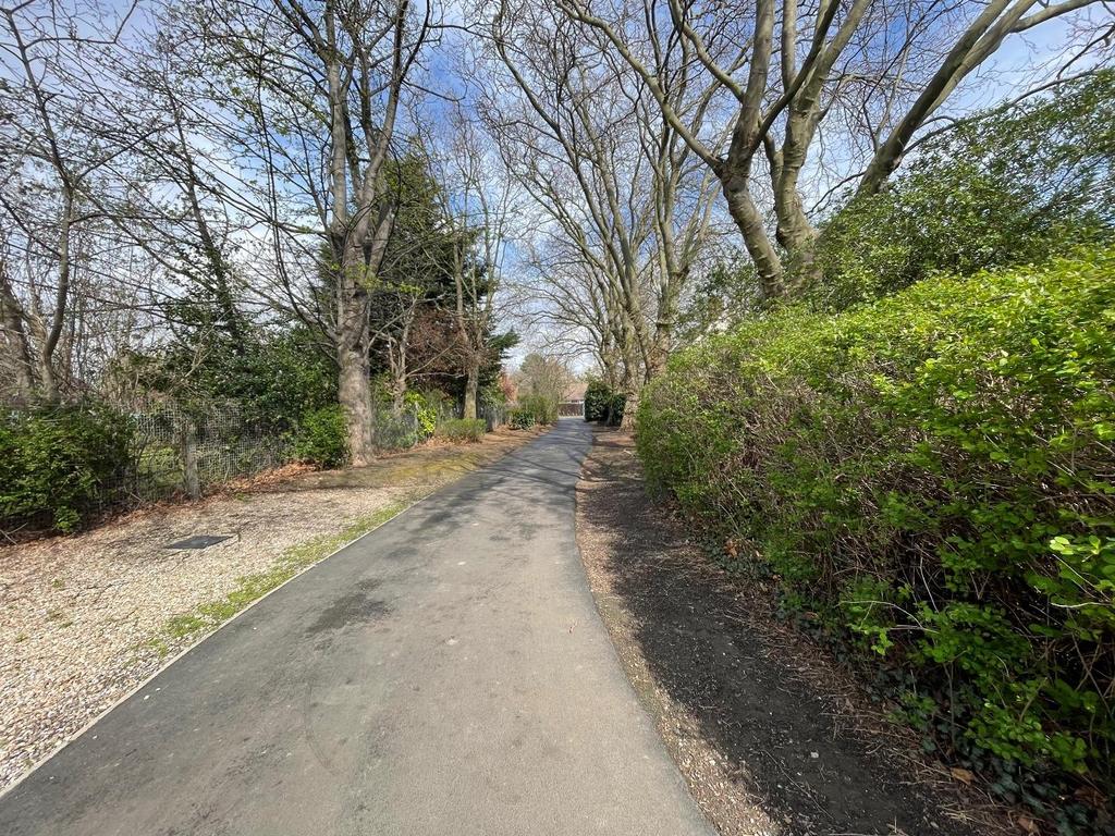 Cornfield Road, Middlesbrough 4 bed detached house for sale £180,000