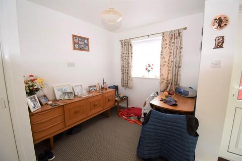 14 Bryn Tyddyn, Pentrefelin, Criccieth, LL52 0PE