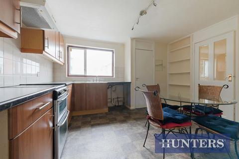 24 Watersedge, Epsom, KT19 9QA