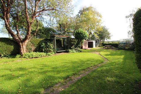 2 bedroom terraced house for sale - Thornton Le Moor, Northallerton