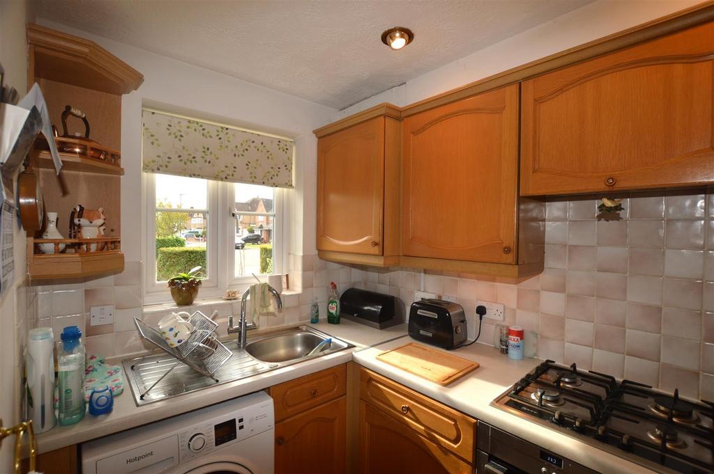 Manor Way, Croxley Green, Rickmansworth 2 bed terraced house for sale
