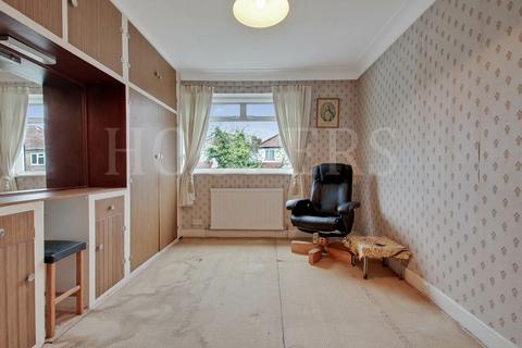 3 bedroom semi-detached house for sale, Kendal Road, London, NW10