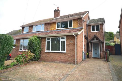 4 bedroom semi-detached house for sale - Northfield Road, Church Crookham, Fleet, GU52