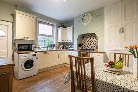 18 Florence Road, Sheffield, S8 0GE