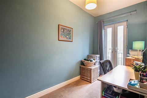 18 Florence Road, Sheffield, S8 0GE