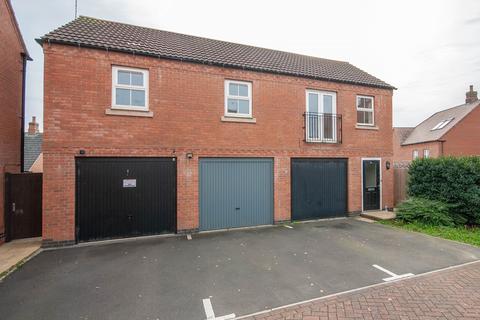 2 bedroom coach house to rent - Sedge Road, Rugby, CV23