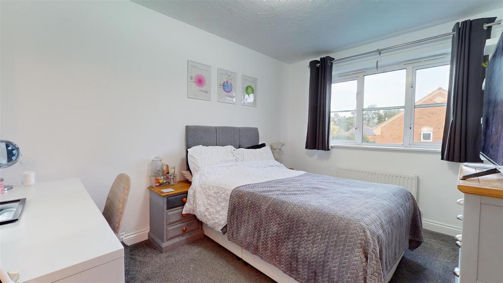 20-Roeburn-Crescent-10182023 163822.jpg