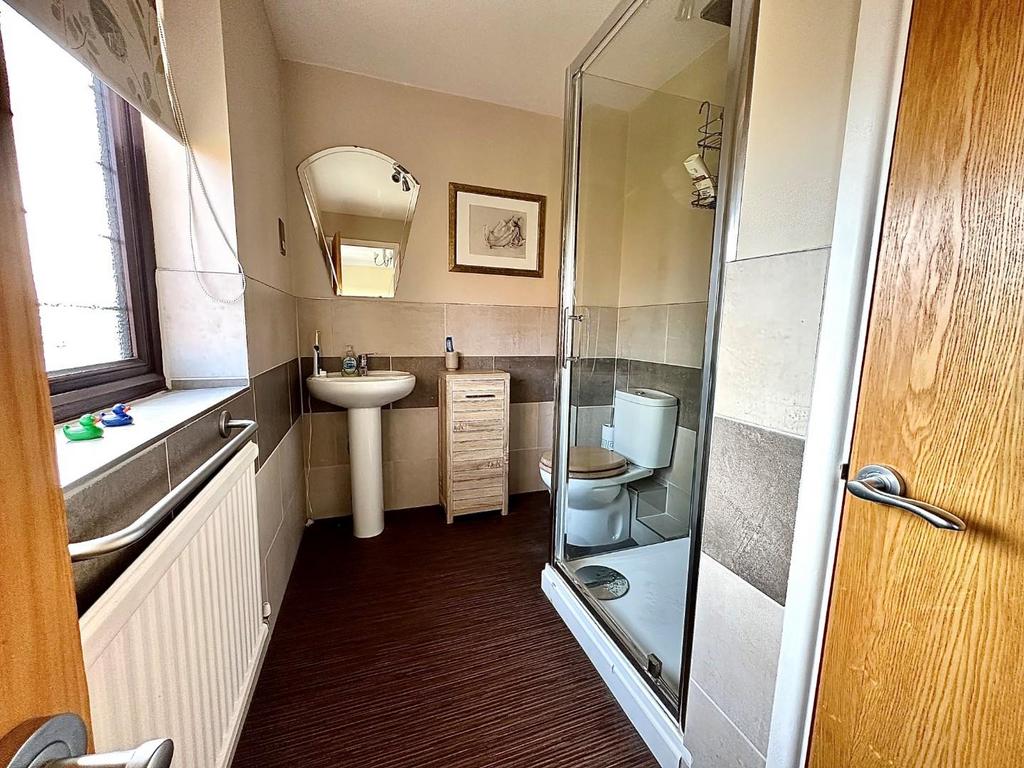 En suite.jpg