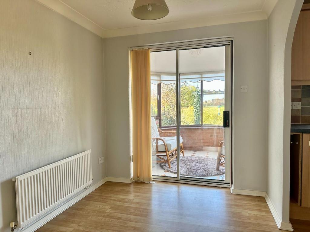 Dining room.jpg