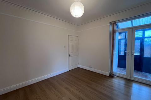 102 Ashburnham Road, Northampton, NN1 4RB