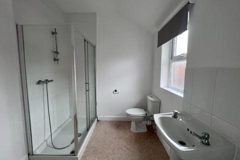 102 Ashburnham Road, Northampton, NN1 4RB