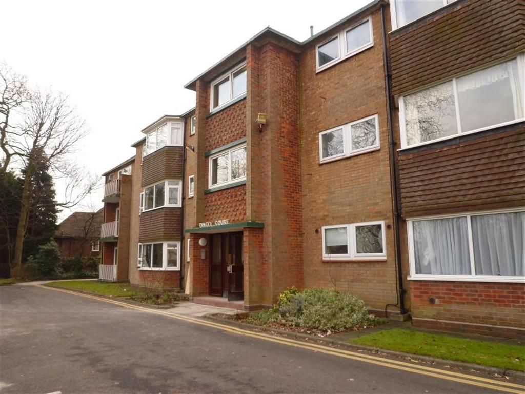 Dingle Court, Solihull, B91 3PF 1 bed flat £700 pcm (£162 pw)