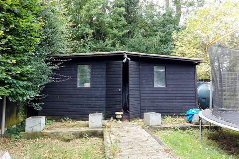 3 bedroom detached bungalow for sale - Nr Westmill, Buntingford, Herts
