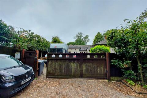 3 bedroom detached bungalow for sale - Nr Westmill, Buntingford, Herts