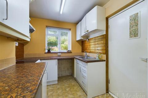 120 Littleheath Road, South Croydon, CR2 7SE