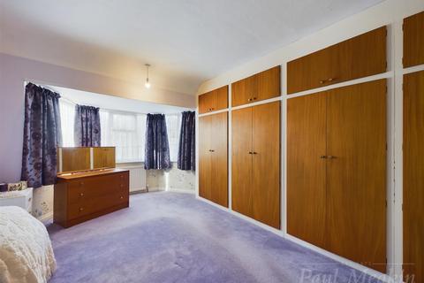 120 Littleheath Road, South Croydon, CR2 7SE