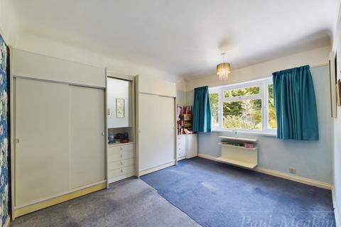 120 Littleheath Road, South Croydon, CR2 7SE