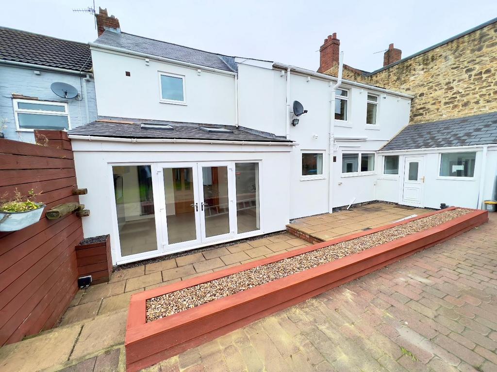 South Street, West Rainton, Houghton Le Spring 4 bed cottage for sale