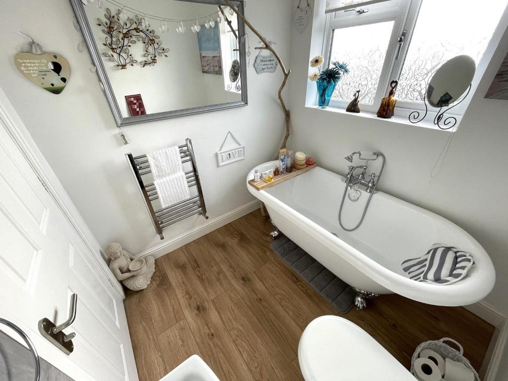 Family bathroom