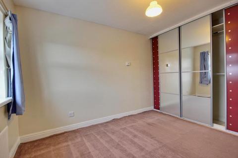 61 Oaklands Drive, Willerby, Hull, HU10 6BJ