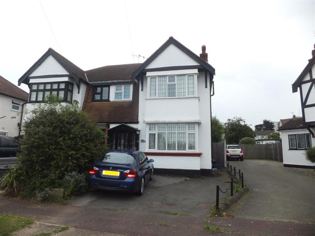 Henley Crescent, Westcliff On Sea, Essex 4 bed semidetached house £