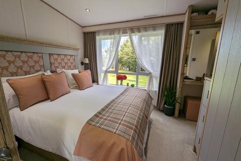 2 bedroom bungalow for sale, Neasham Road, Hurworth Moor, Darlington