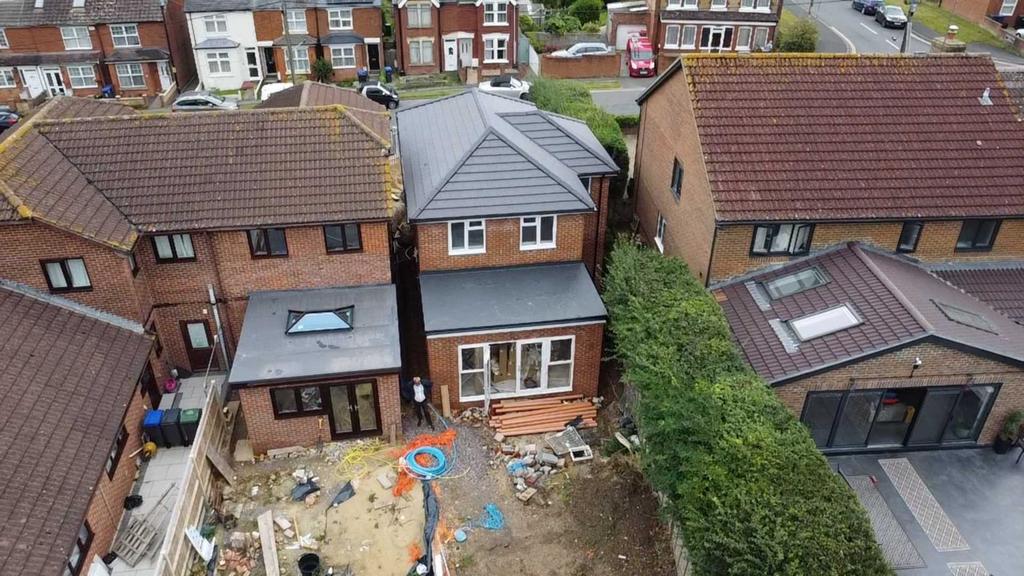 SP4 DURRINGTON, Salisbury 3 bed detached house for sale £450,000
