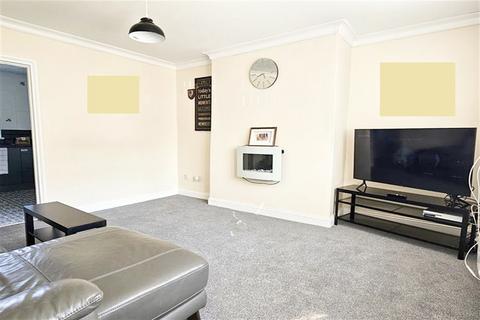 2 bedroom terraced house for sale - Windsor Crescent, Hebburn