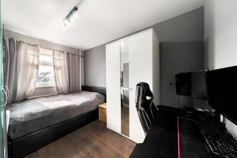 3 bedroom semi-detached house for sale, Woking,  Surrey,  GU22