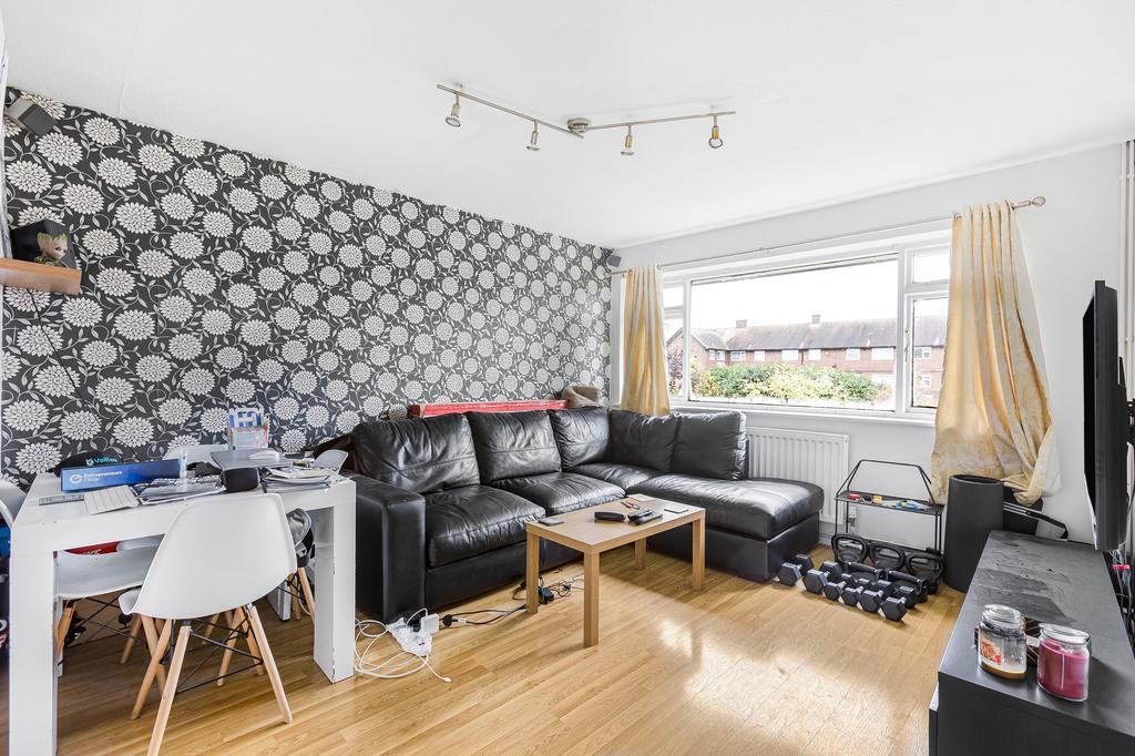 Hughenden Road, St Albans, AL4 1 bed flat for sale £235,000