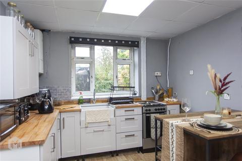 32 Falcon Crescent, Clifton, Manchester, M27 8JG