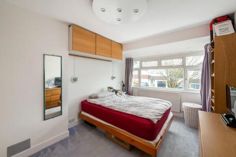 3 bedroom semi-detached house for sale, Hartswood Avenue, Reigate, RH2