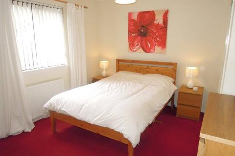 1 bedroom flat to rent, Harrismith Place, Edinburgh, EH7