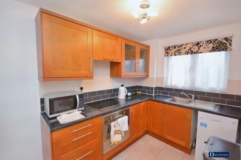 18 Frazer Close, Romford, RM1 2DF