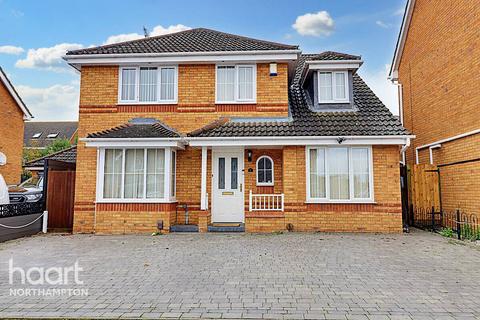 4 Aintree Drive, Rushden, NN10 0YS