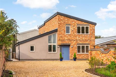 undefined, Hill Close, Wingfield, Leighton Buzzard, Bedfordshire, LU7