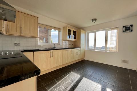 2 bedroom ground floor flat for sale - Eastern Esplanade, Southend-On-Sea, SS1