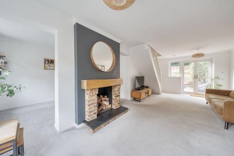 2 bedroom end of terrace house for sale, Oxford Road, Gerrards Cross, Buckinghamshire, SL9