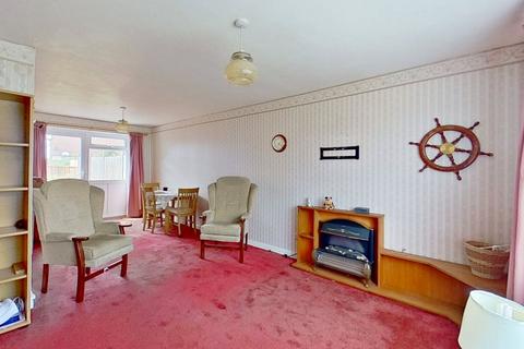 2 bedroom terraced house for sale, Sylvan Road, Sompting, Lancing, West Sussex, BN15