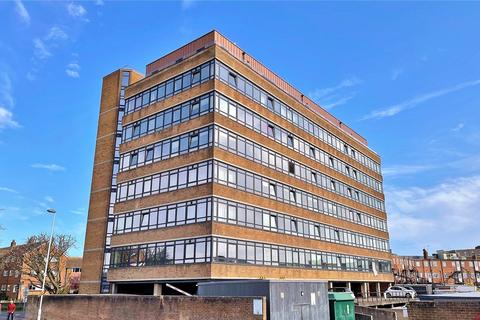 1 bedroom flat for sale, Strand Parade, Goring-by-Sea, Worthing, West Sussex, BN12