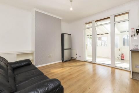 5 bedroom house to rent, NW10