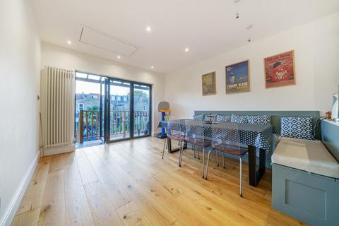 96 Merton Hall Road, London, SW19 3PZ