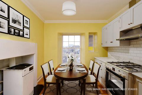 3 bedroom flat for sale - 4 Old Assembly Close, 172 High Street, Edinburgh, EH1 1QX