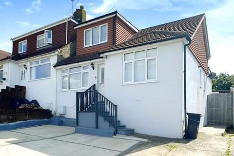 4 bedroom semi-detached house for sale - Herbert Road, Sompting, West Sussex, BN15