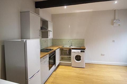 Studio to rent, Flat 3, 142a Mansfield Road, Nottingham, NG1 3HW